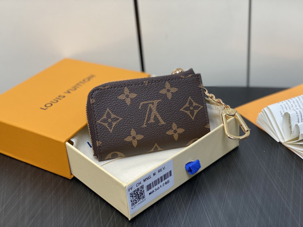 l0*is V*t0n noa wallet-11*7*1.5cm