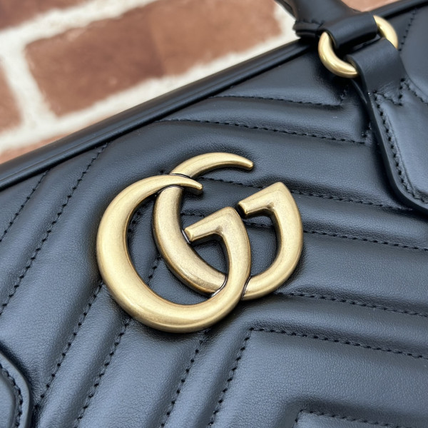 G*u*i marmont medium top handle bag