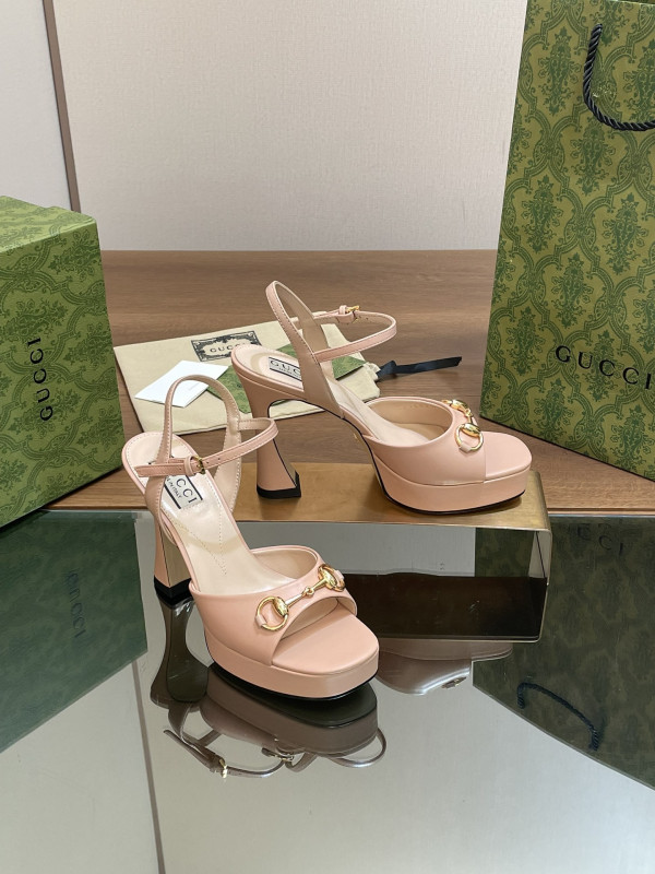 G*u*i heels-11cm