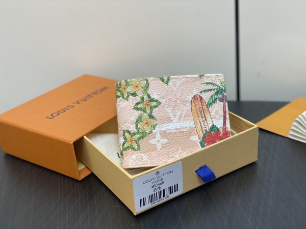 l0*is V*t0n slender wallet-11*8.5*2cm