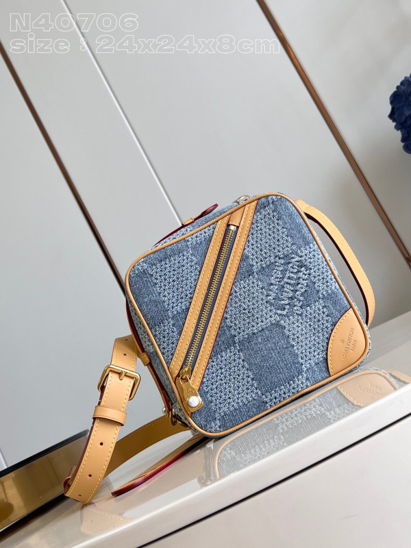 l0*is V*t0n chess messenger-24*24*8cm