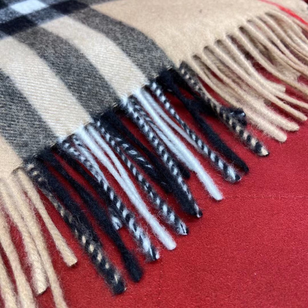 B**rry scarf
