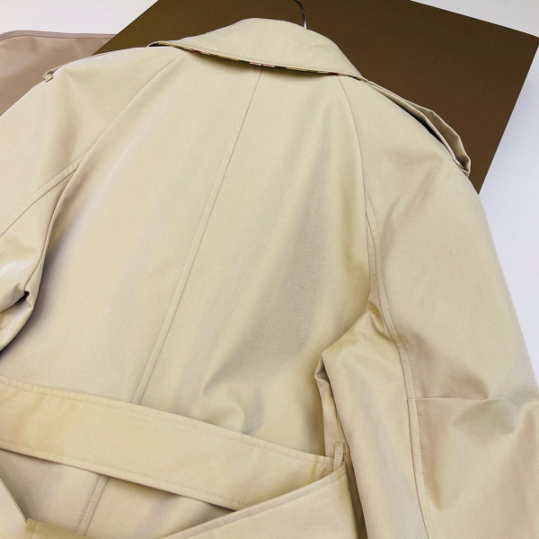 B**rry trench jacket