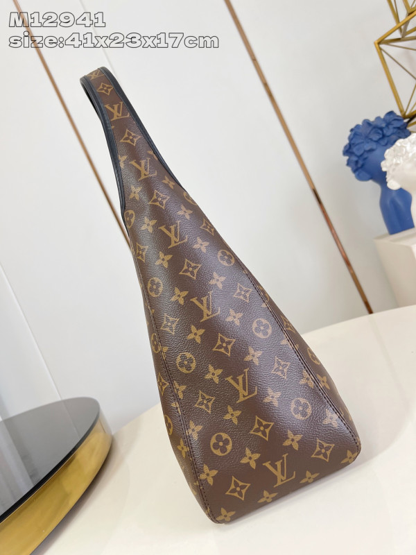 l0*is V*t0n the drop gm-41*23*17cm