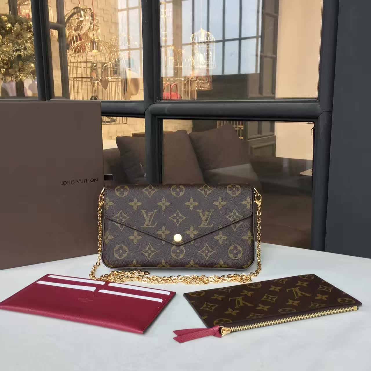 l0*is V*t0n pochette felicie