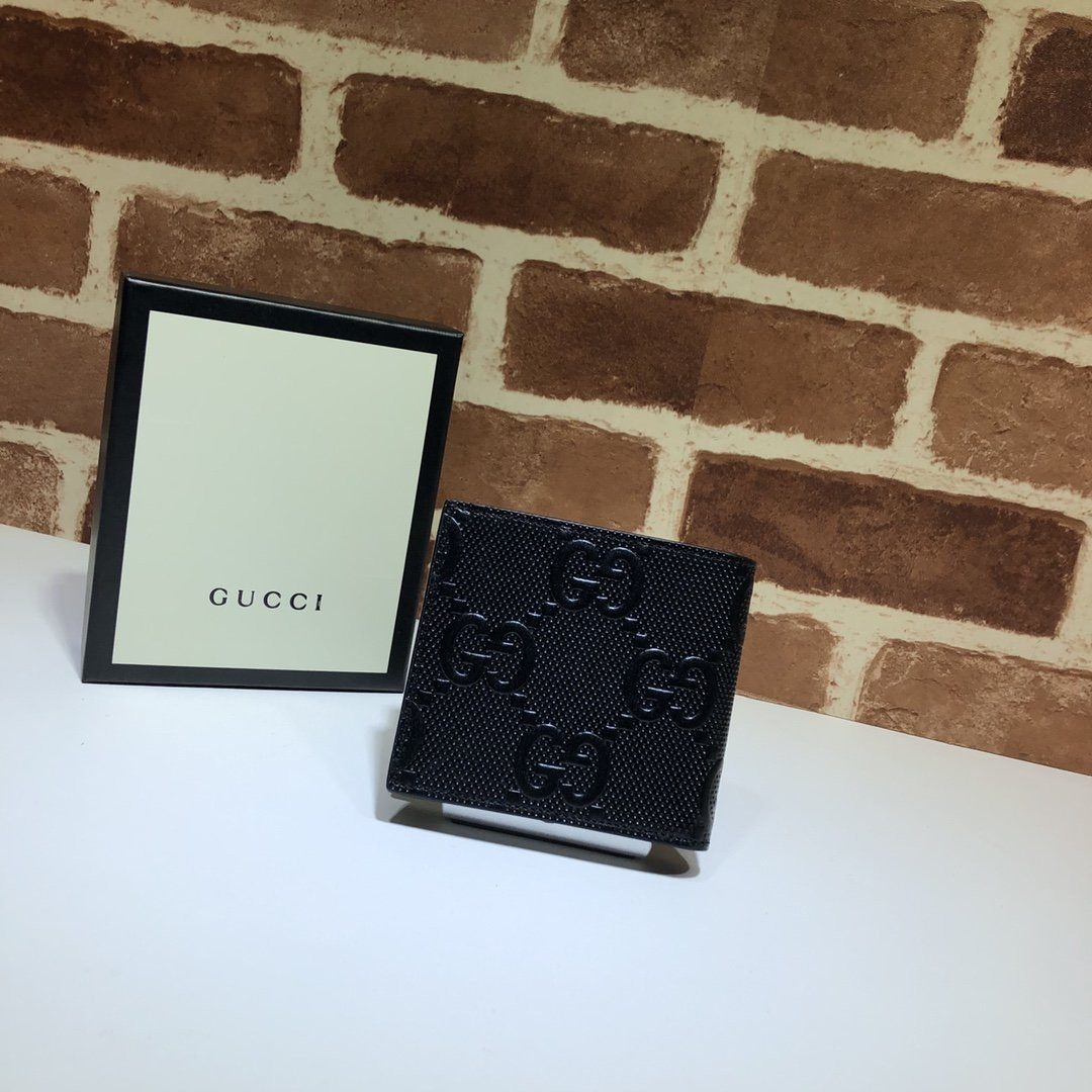 G*u*i gg embossed wallet