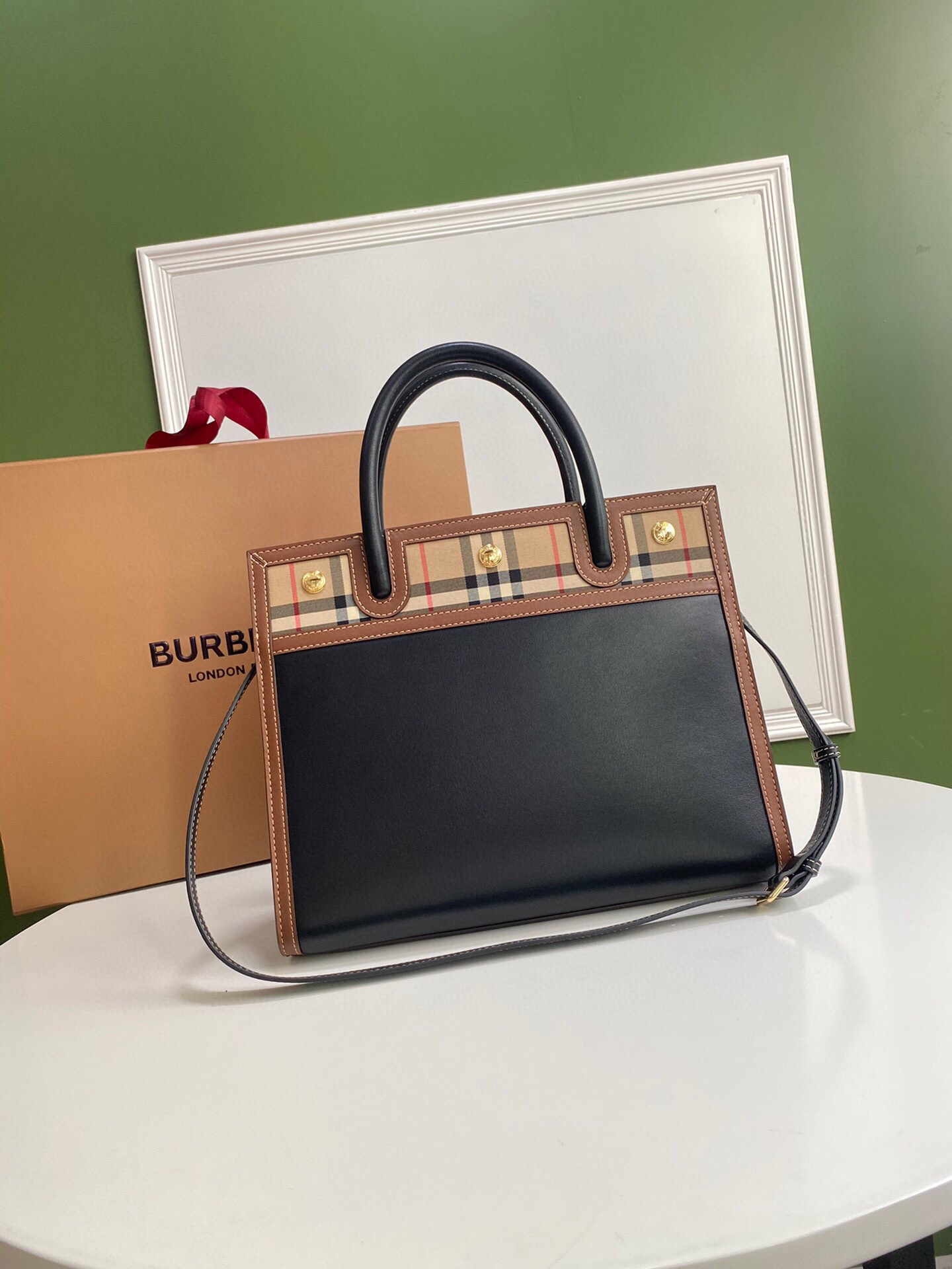 B**rry small vintage check two-handle title bag