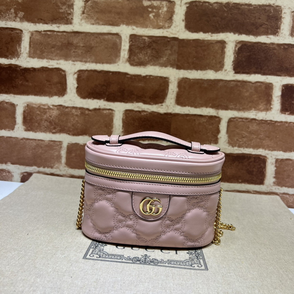 G*u*i gg matelassé top handle mini bag