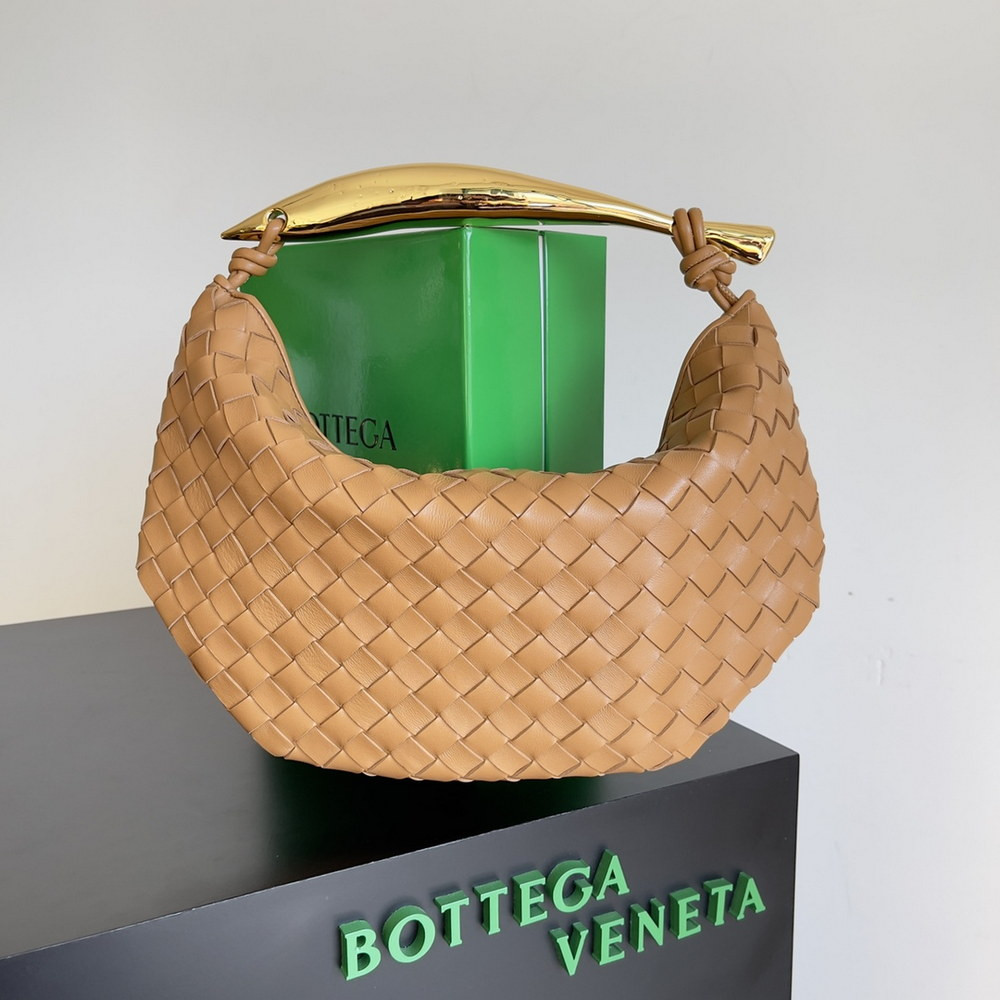 bo*te*ga Ve*ne*ta  classic sardine top handle bag