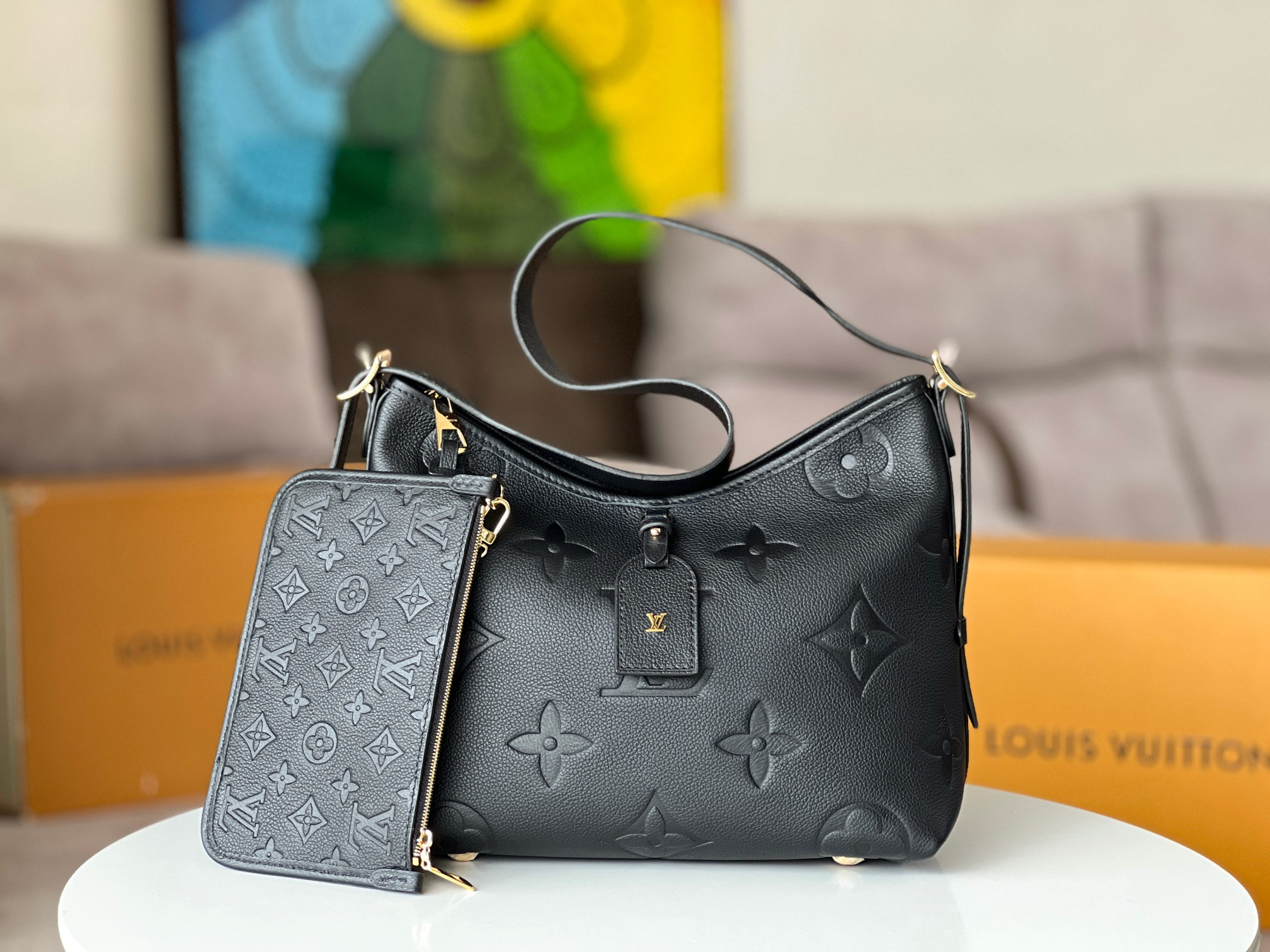l0*is V*t0n carryall mm