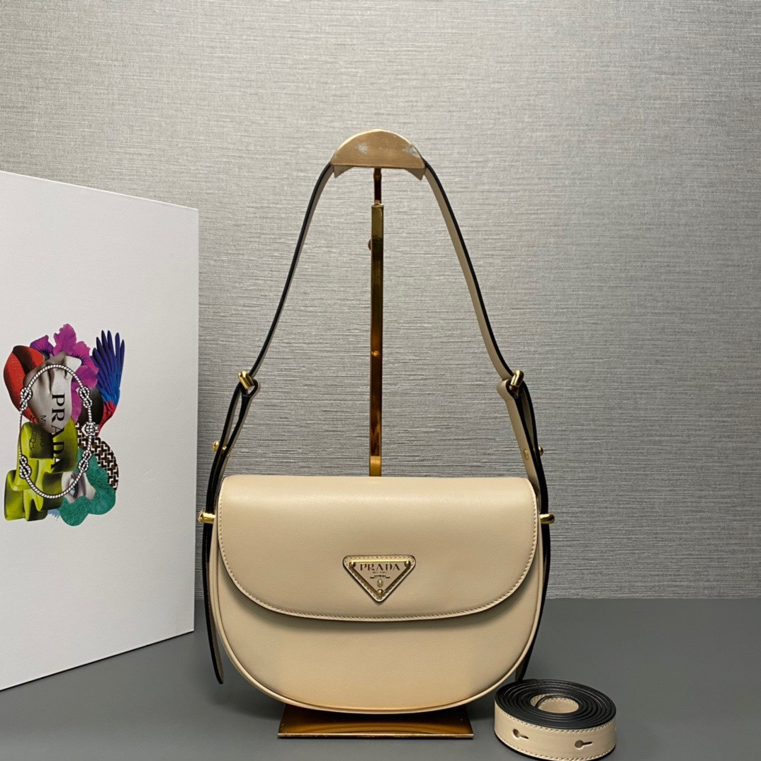 Pra*a moon handbags-22*17*5.5cm